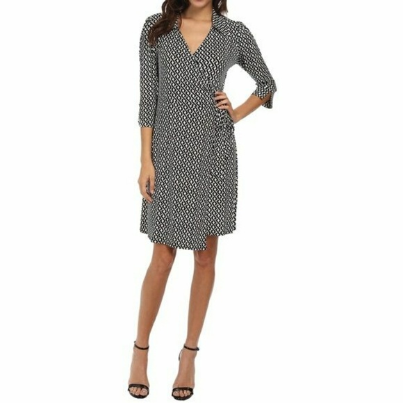Laundry By Shelli Segal Dresses & Skirts - Laundry By Shelli Segal Wrap Dress